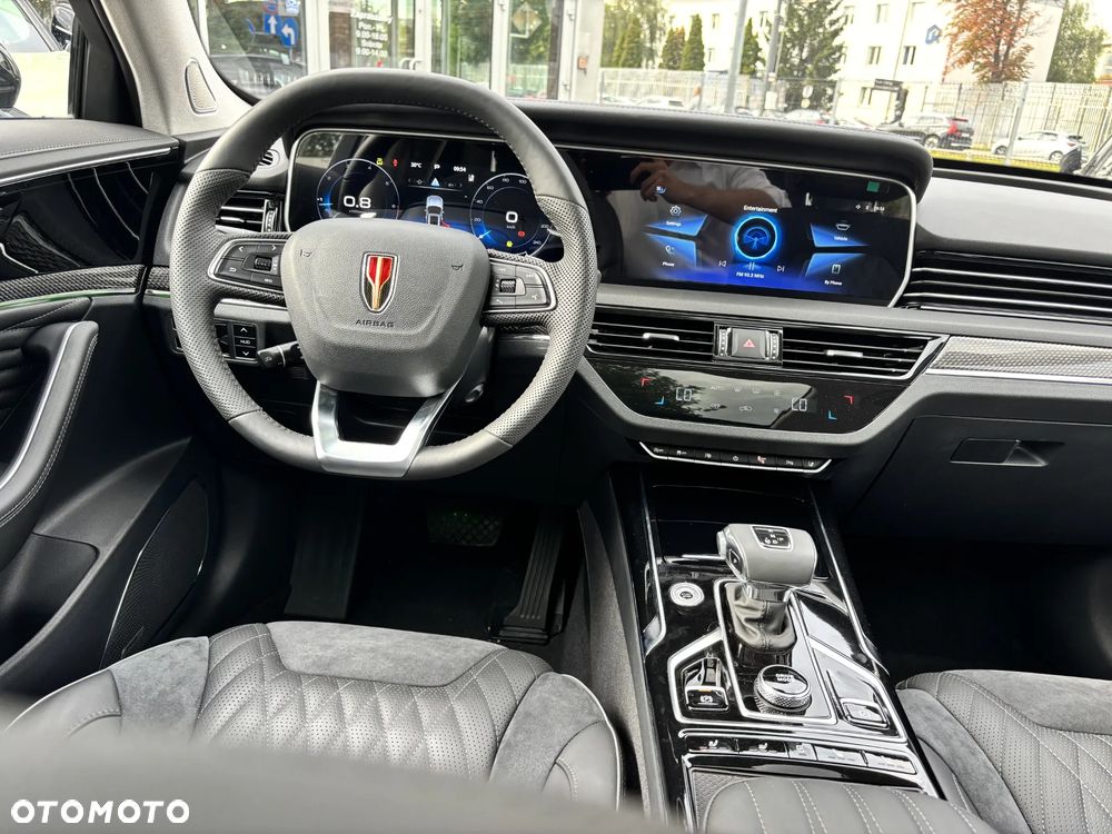 Hongqi HS5 - 9