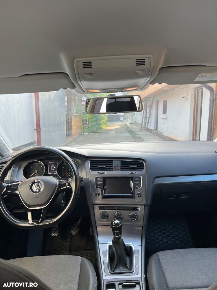 Volkswagen Golf 1.6 TDI DPF Comfortline - 4