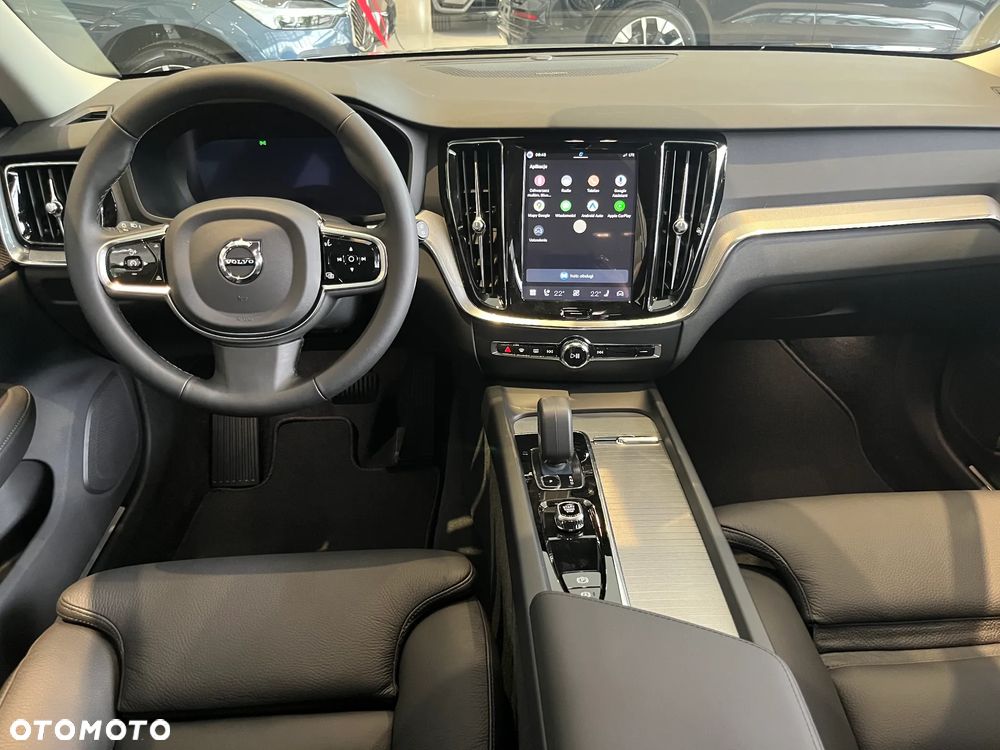 Volvo V60 B4 B Plus Dark - 10