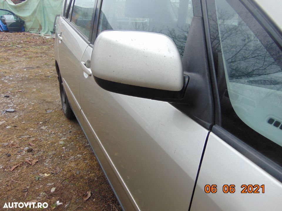 Oglinda Toyota Corolla verso oglinzi stanga dreapta dezmembrez corolla verso 2.0 - 1