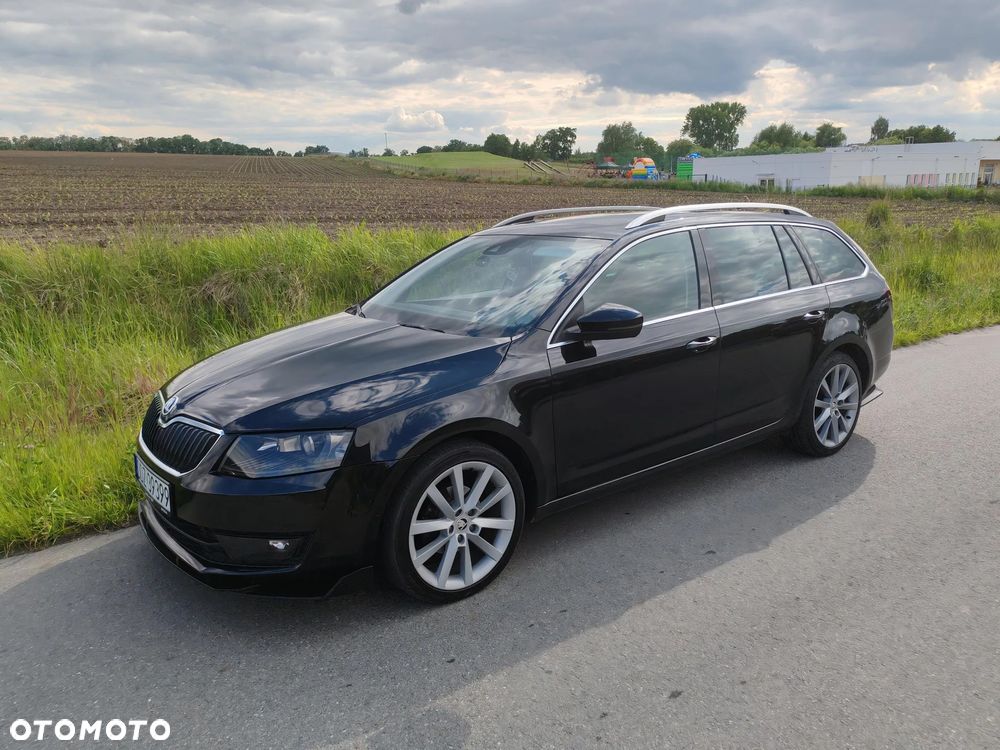 Skoda Octavia 1.6 TDI DPF DSG Elegance - 1