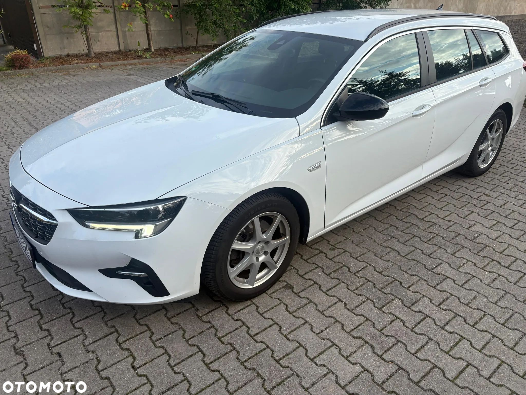 Opel Insignia Sports Tourer 1.5 Diesel Automatik Business Edition - 1