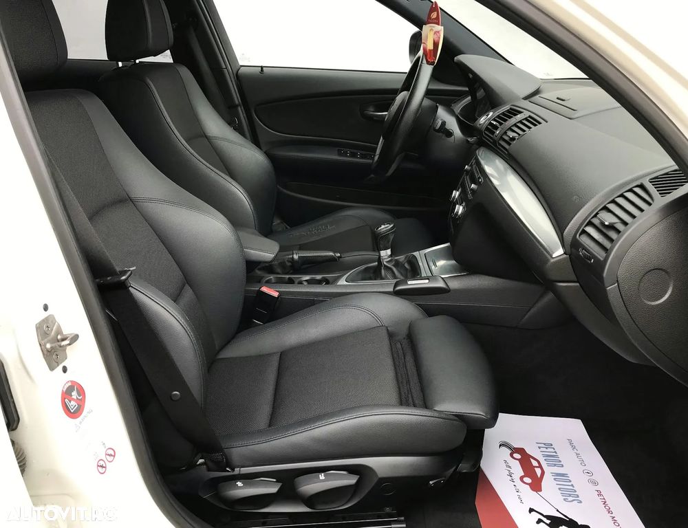 BMW Seria 1 118d Sport Line - 17