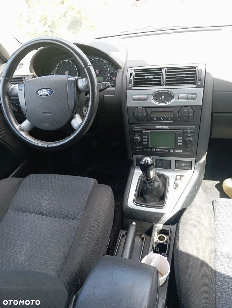Ford Mondeo - 4