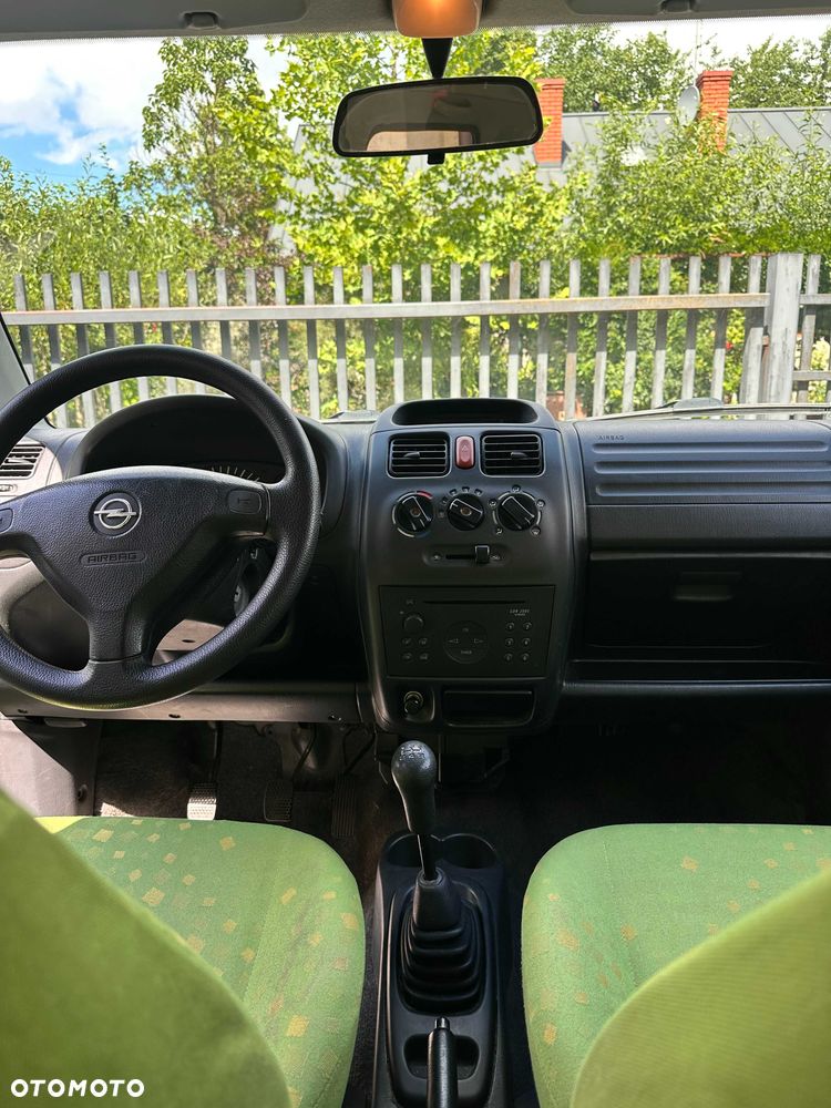 Opel Agila - 5