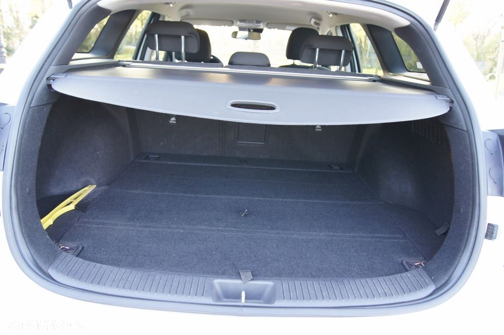 Hyundai i30 1.6 D Comfort - 18