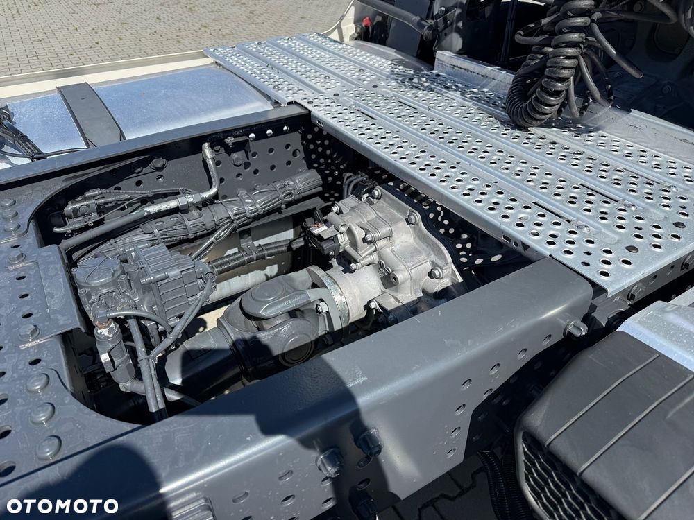 Mercedes-Benz ACTROS L 1853 / NOWE OPONY / BIG SPACE / MP5 / SALONKA / SUPER STAN / SPROWADZONY / / / - 23