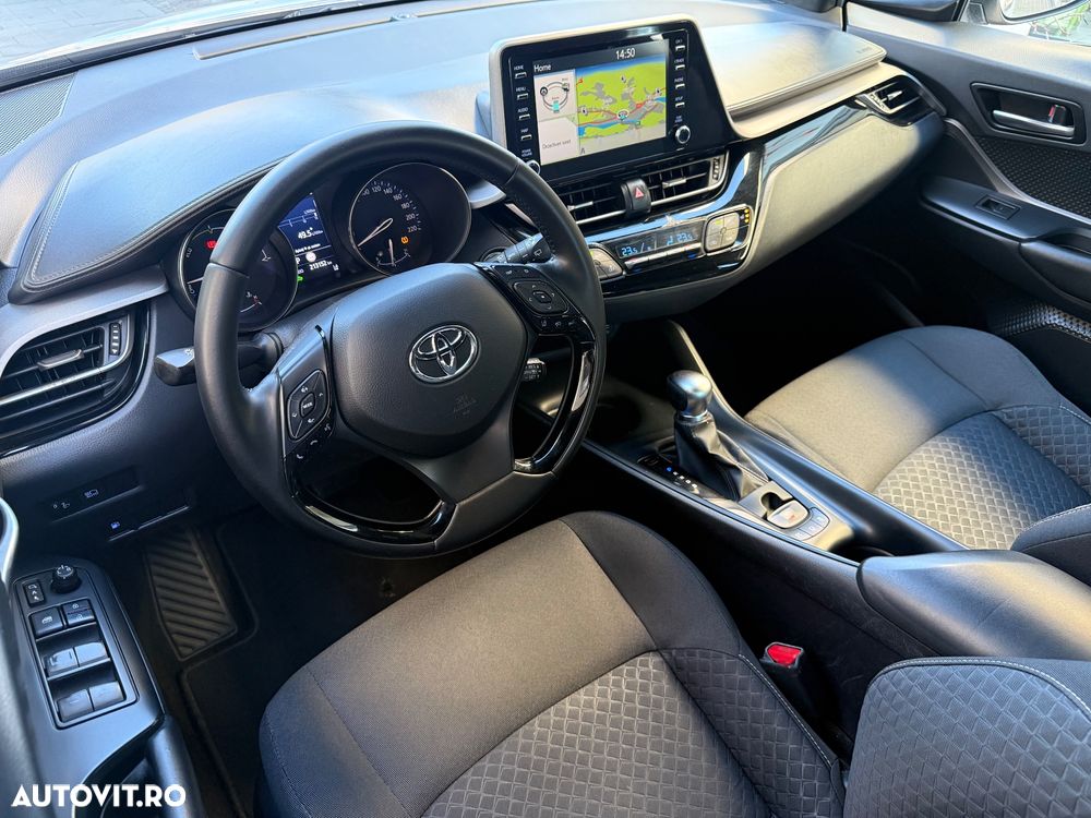 Toyota C-HR Hybrid Business-Edition - 7