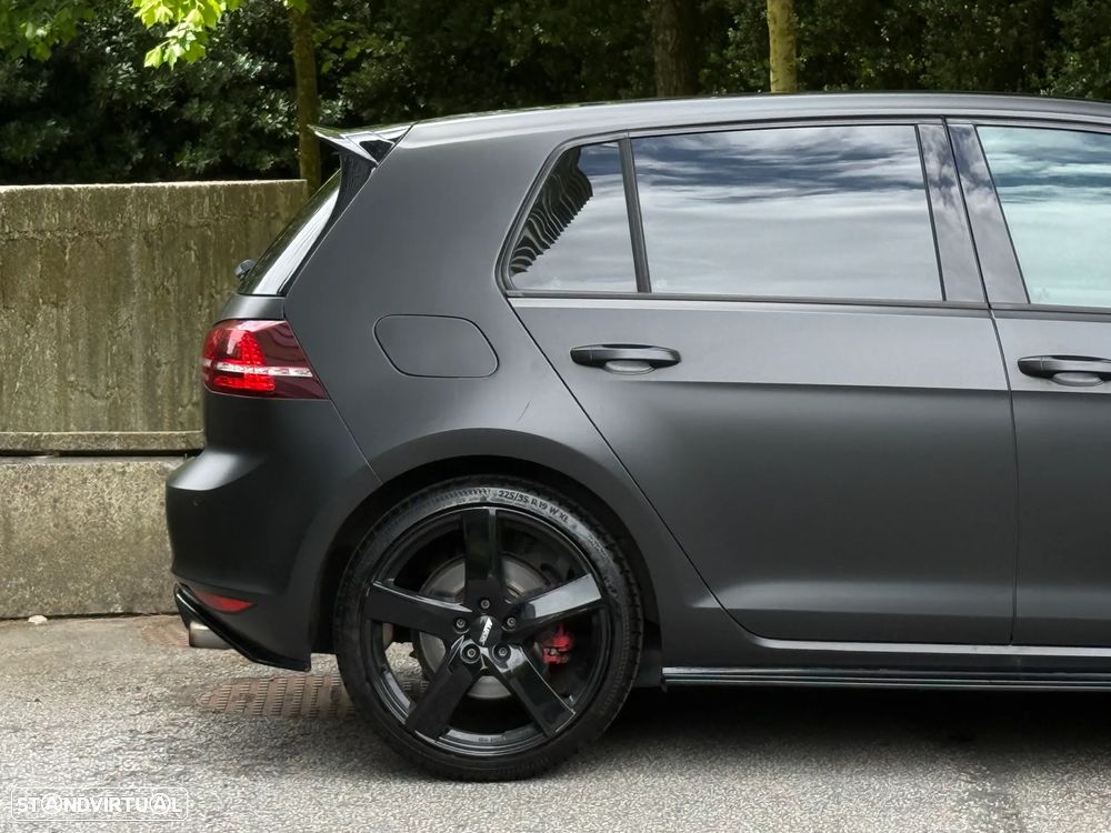 VW Golf GTI BlueMotion - 6