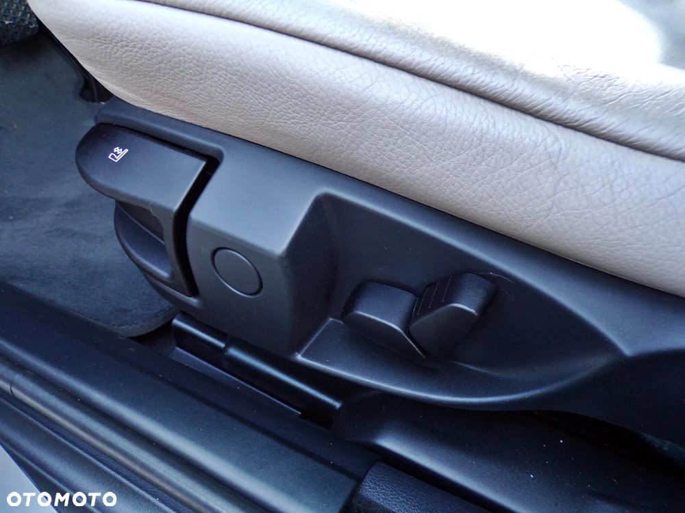BMW Seria 5 - 26