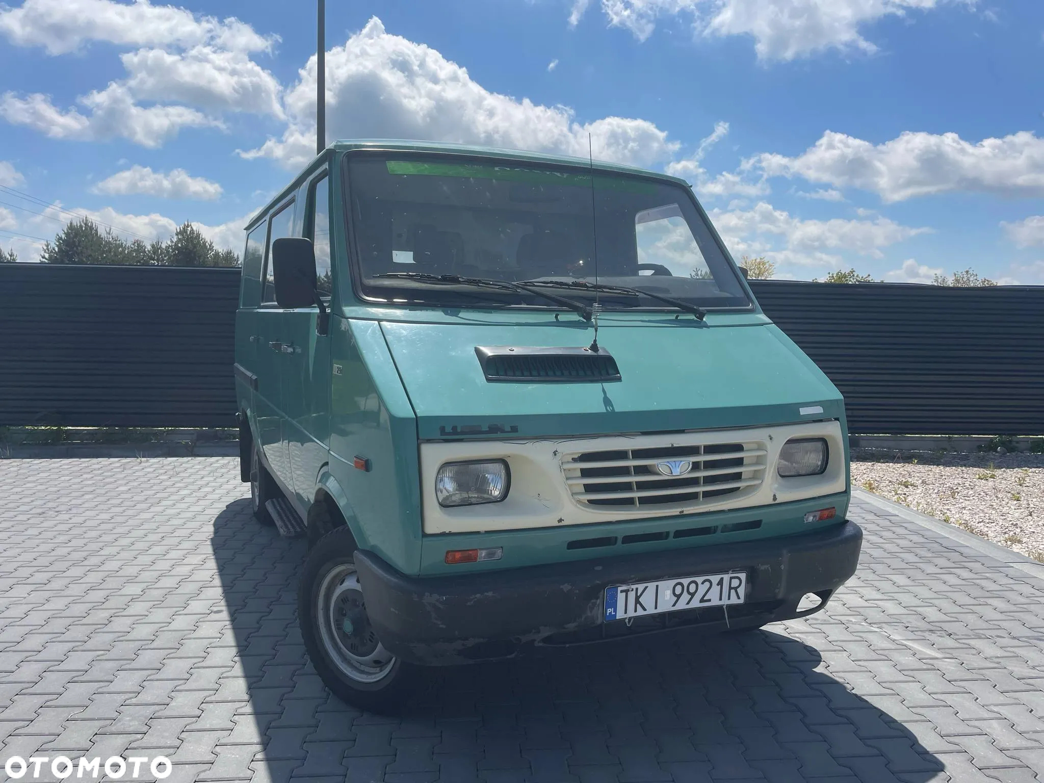 Daewoo Inny - 15