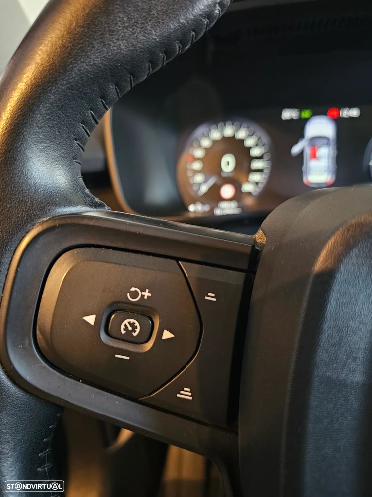 Volvo XC 40 2.0 D3 Geartronic - 20