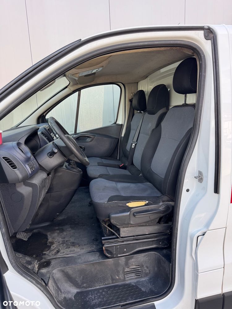 Opel Vivaro - 14
