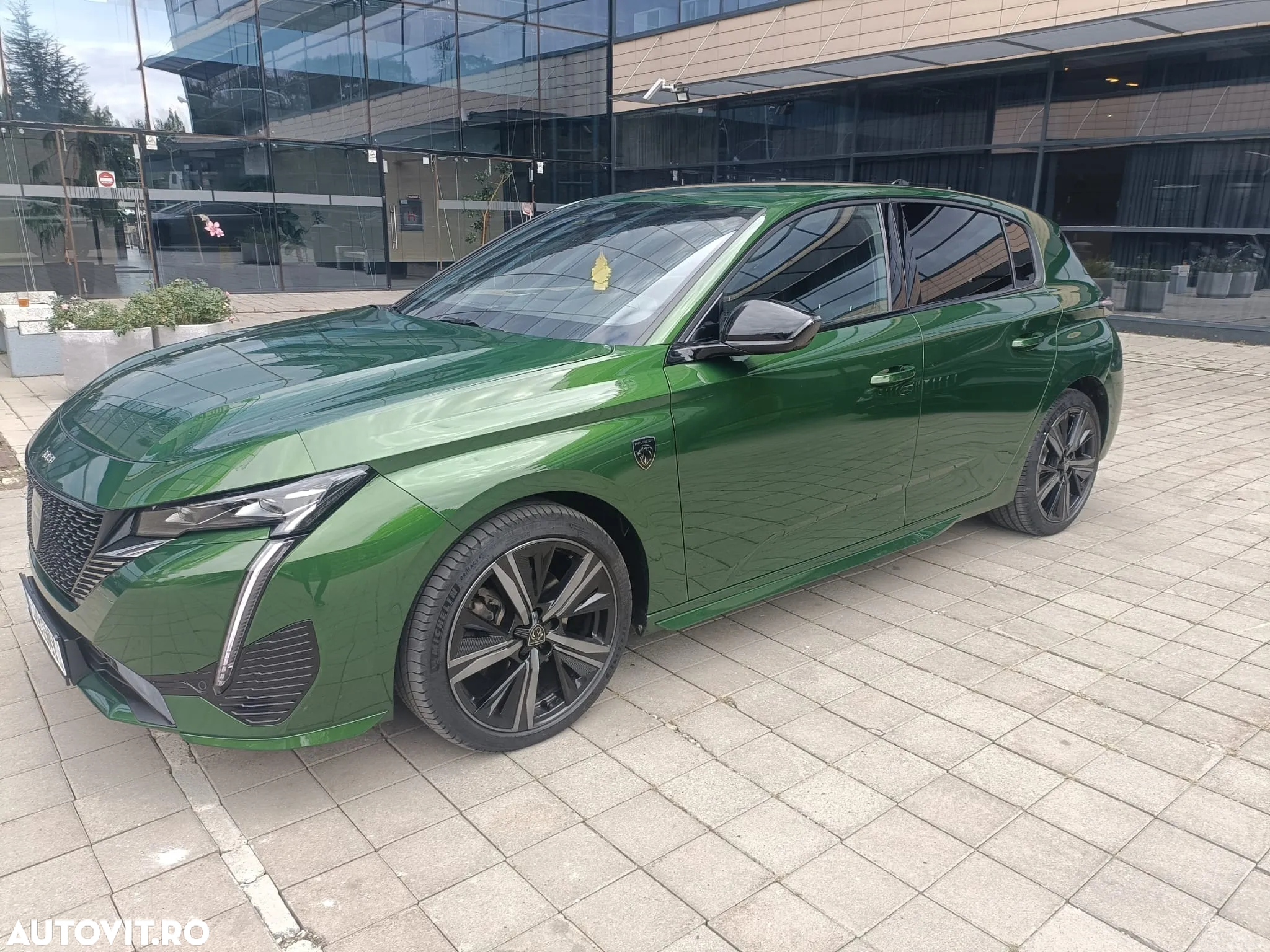 Peugeot 308 1.5L BlueHDI 130 S&S EAT8 GT - 8