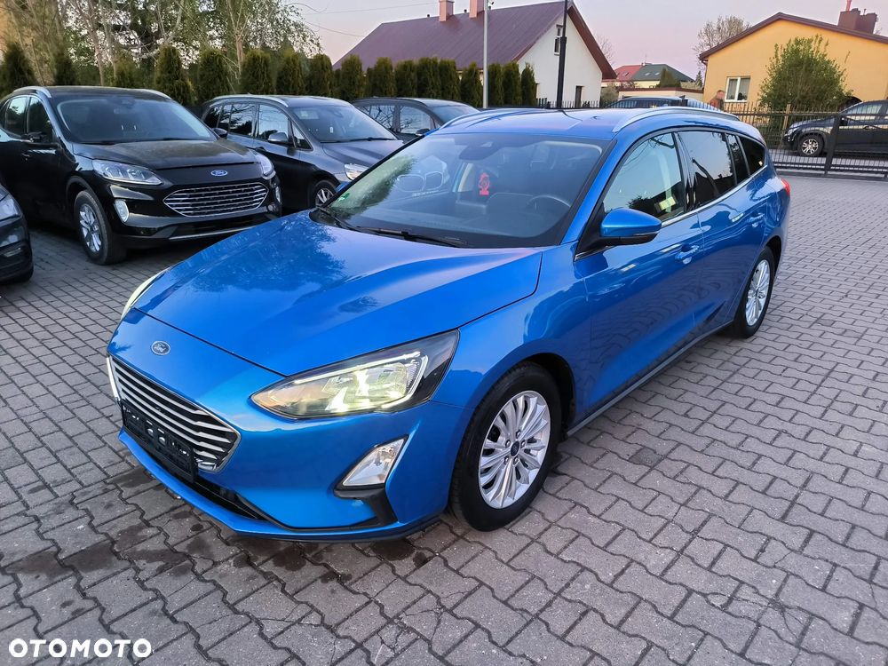Ford Focus 1.5 EcoBlue Start-Stopp-System TITANIUM DESIGN - 18