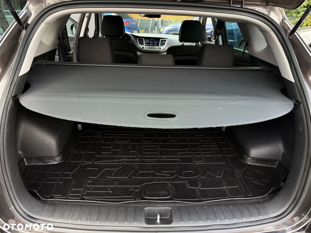 Hyundai Tucson blue 1.7 CRDi 2WD DCT Premium - 34