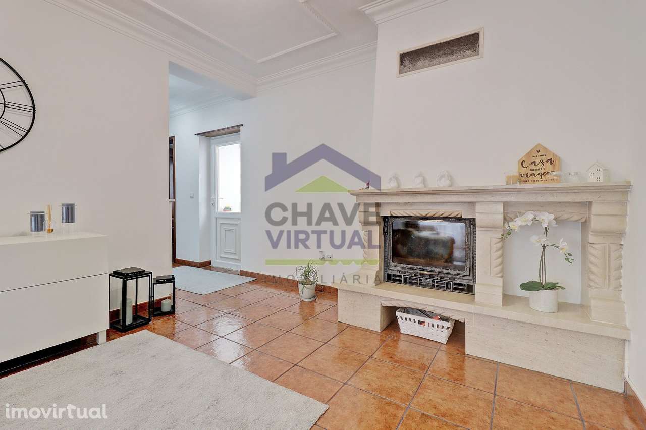 Apartamento T2+1 com Garagem e Arrecadação - Reguengo Grande - Lour... - Grande imagem: 5/38