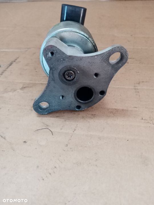 Zawór EGR Citroen C5 I 1.8 9709711222A - 4