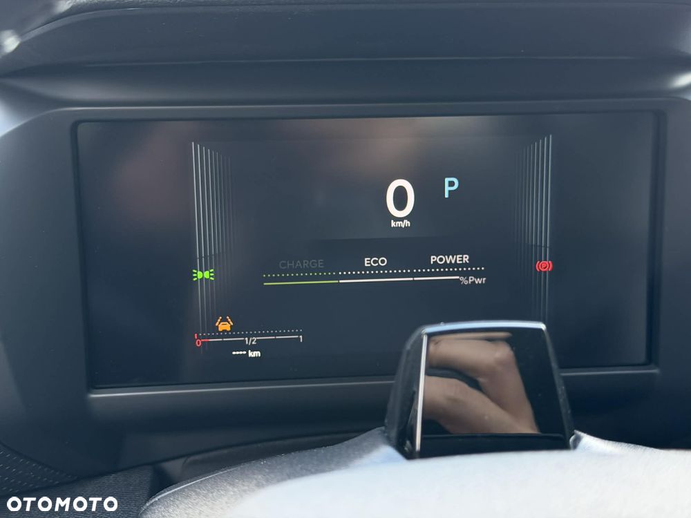 Citroën C4X 1.2 mHEV Max eDCT6 - 10