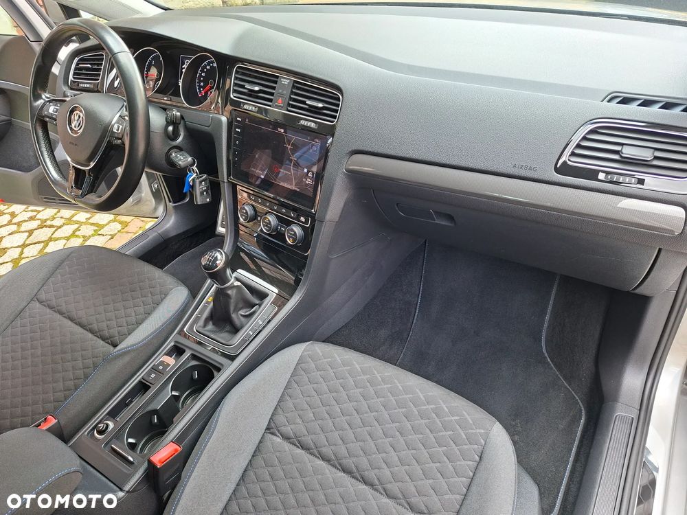 Volkswagen Golf 2.0 TDI Join - 21