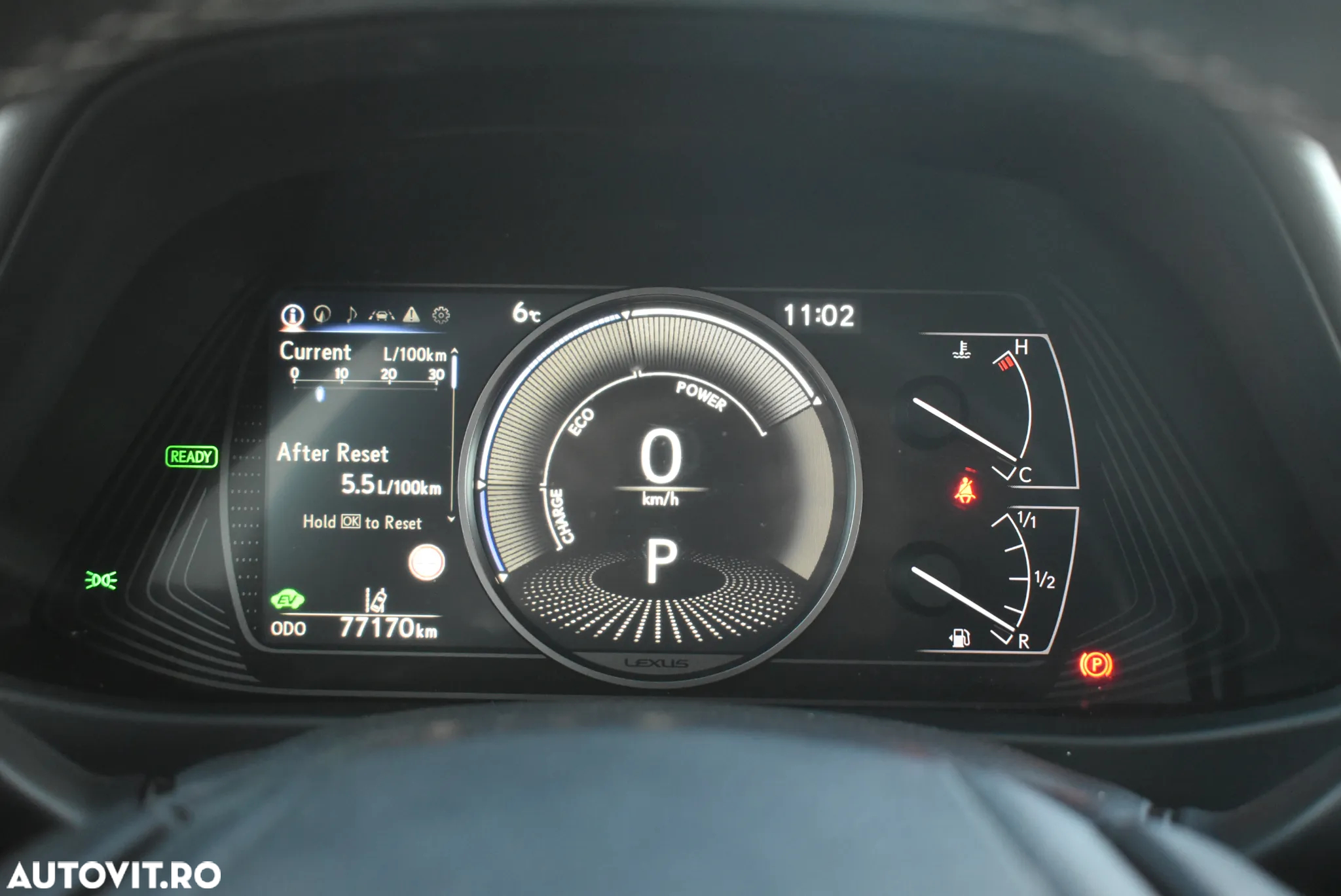 Lexus UX 250h FWD Business - 7