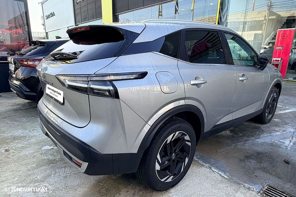 Nissan Qashqai 1.3 DIG-T Advance Xtronic - 2