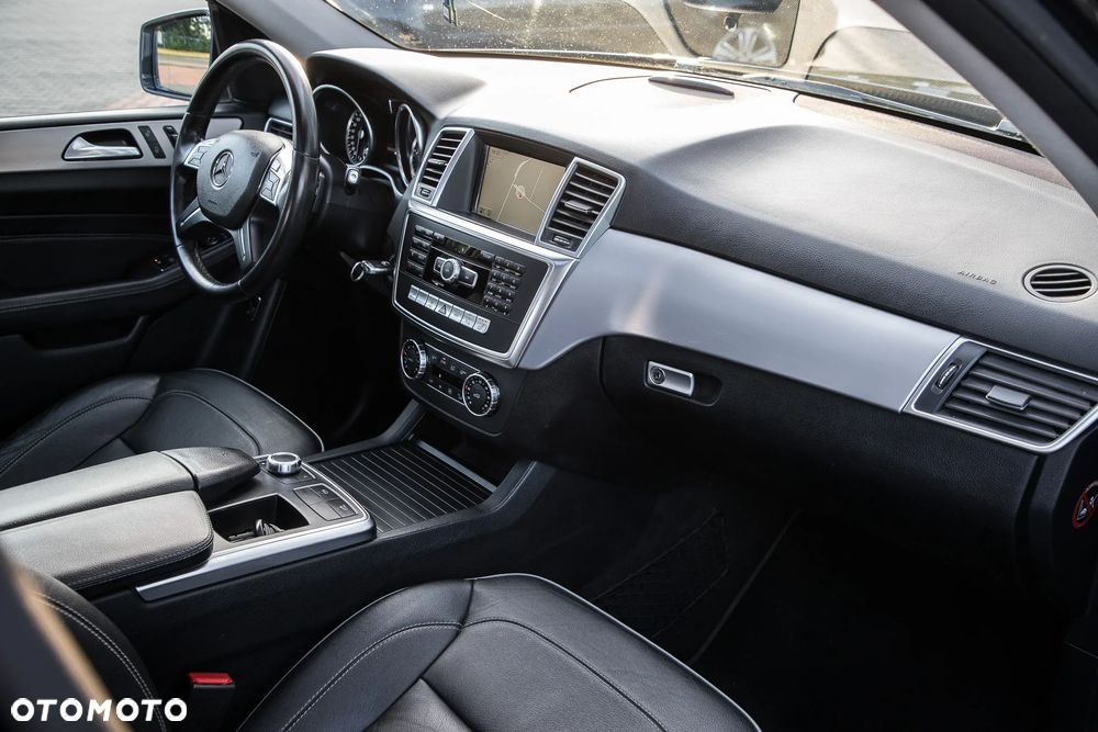 Mercedes-Benz ML 350 BlueTEC 4MATIC 7G-TRONIC - 15