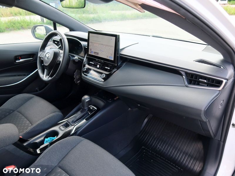 Toyota Corolla 1.8 Hybrid Comfort - 13