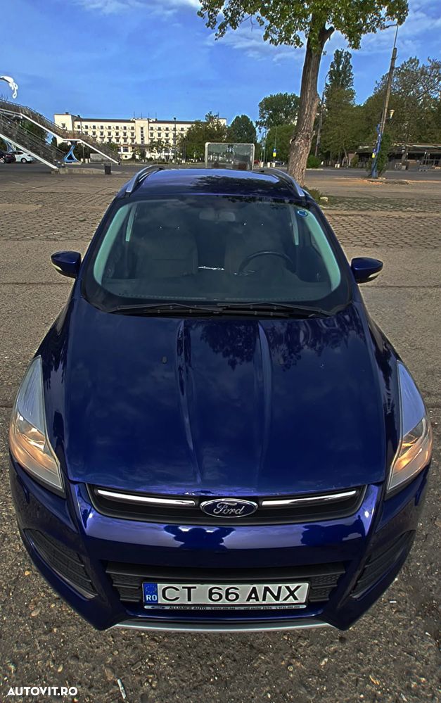 Ford Kuga - 4