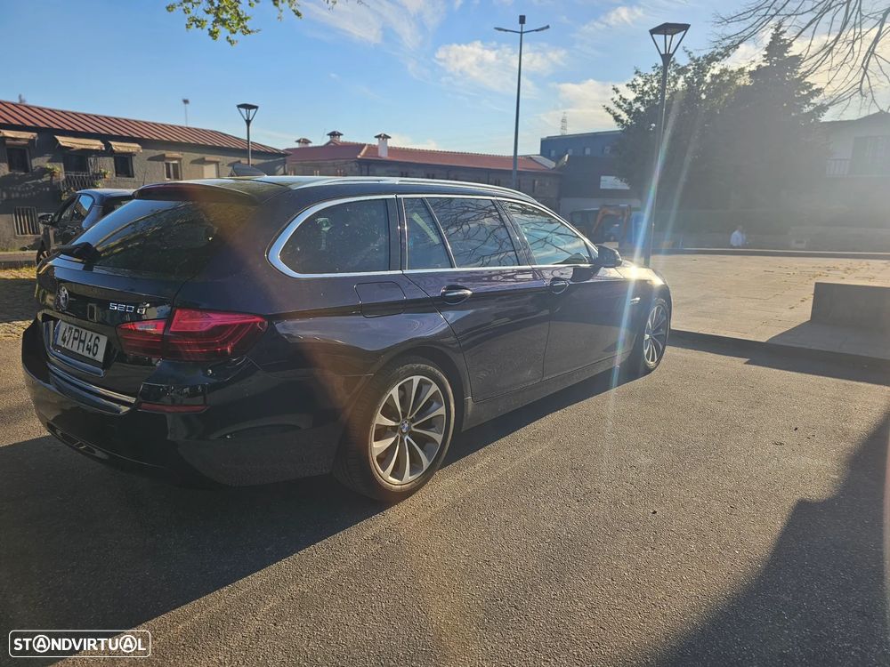 BMW 520 d Line Luxury Auto - 2