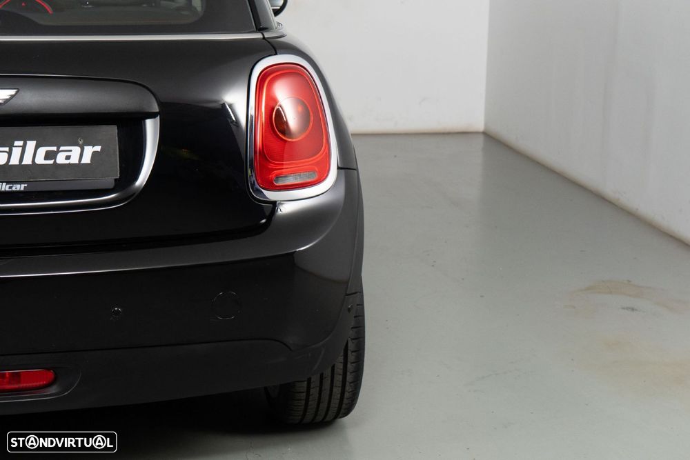 MINI 3 Portas One D - 16