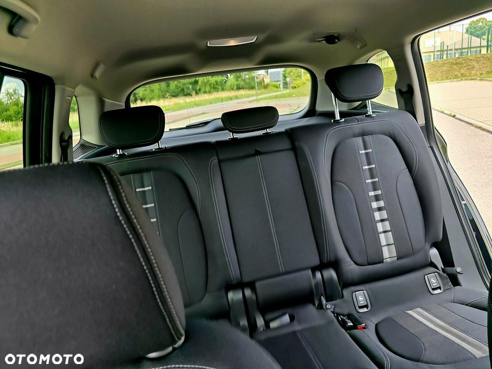 BMW Seria 2 218d Luxury Line - 35