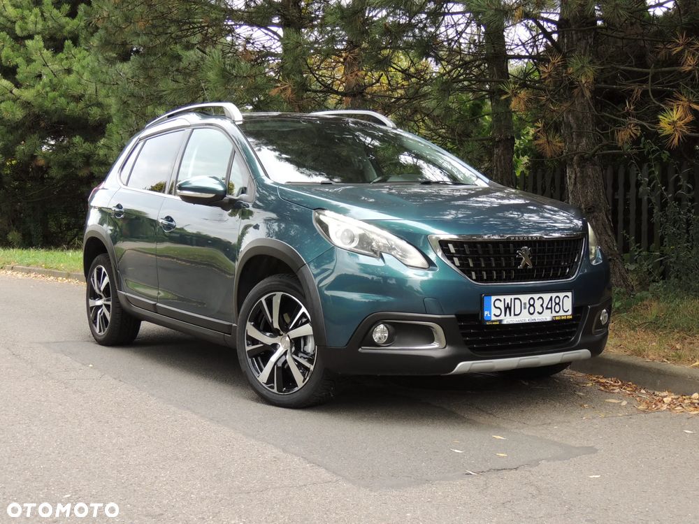 Peugeot 2008 1.2 PureTech Allure Pack S&S - 32