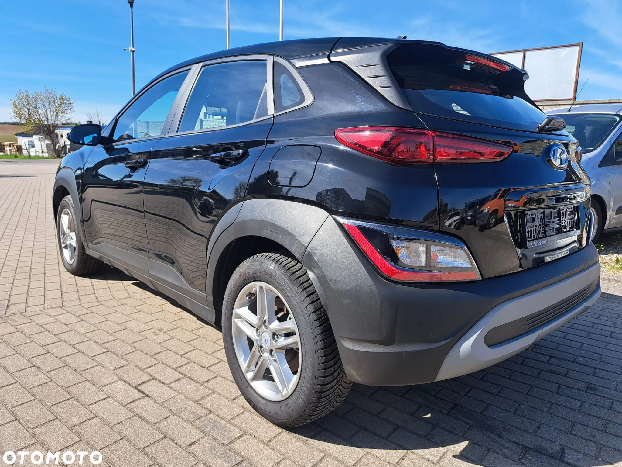 Hyundai Kona - 7