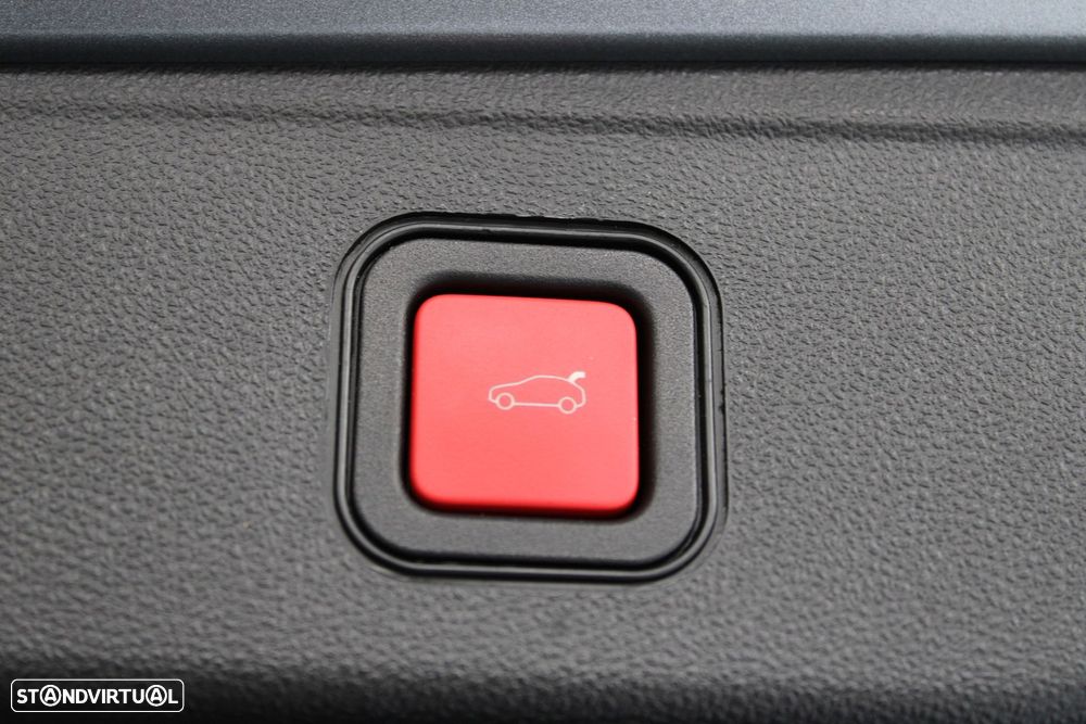 Jeep Avenger 1.2 GSE T3 Altitude - 26