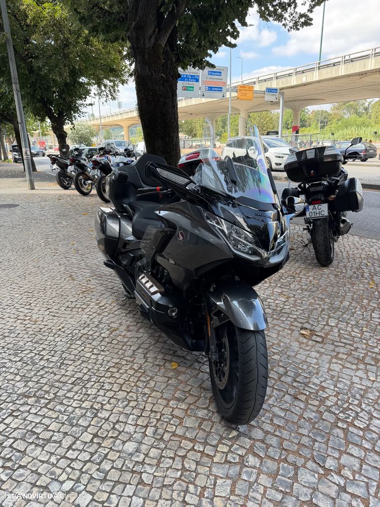 Honda Goldwing - 5