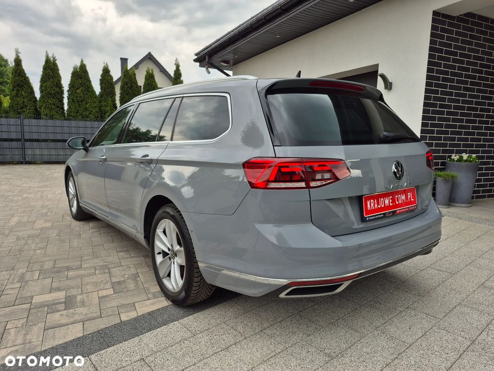 Volkswagen Passat 2.0 TDI 4Mot Elegance DSG - 29