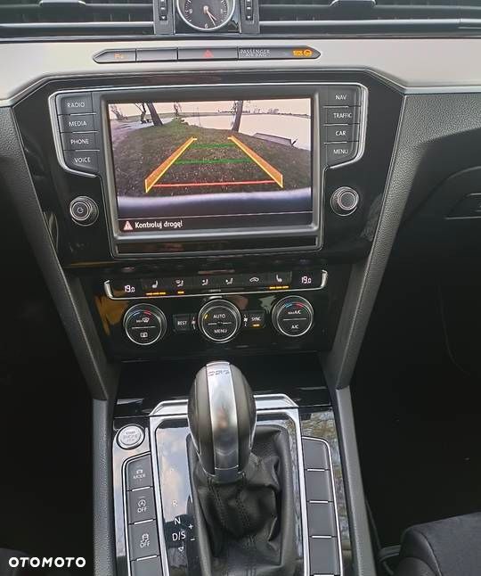 Volkswagen Passat - 7