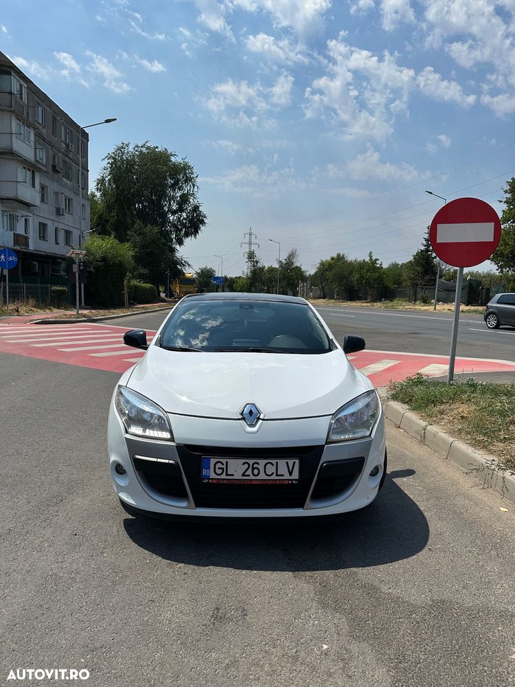 Renault Megane III Coupe 1.9 dCi Privilege - 3