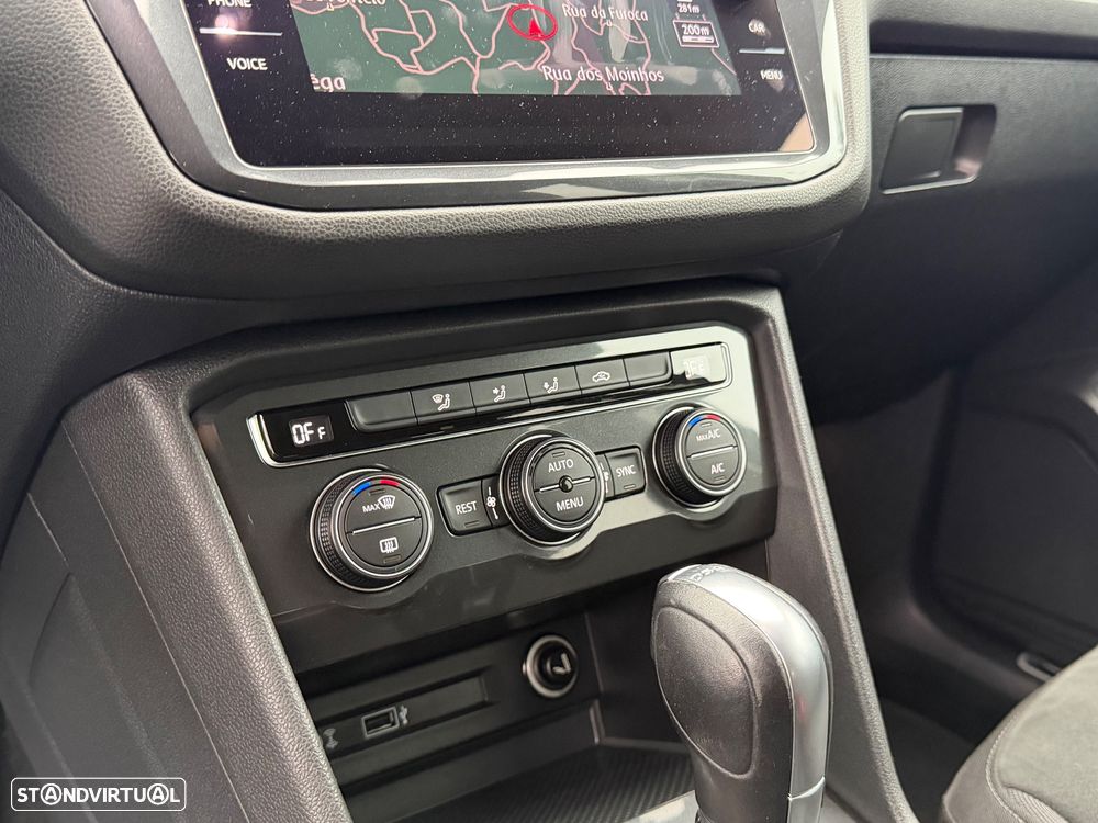 VW Tiguan Allspace 2.0 TDI Highline DSG - 45