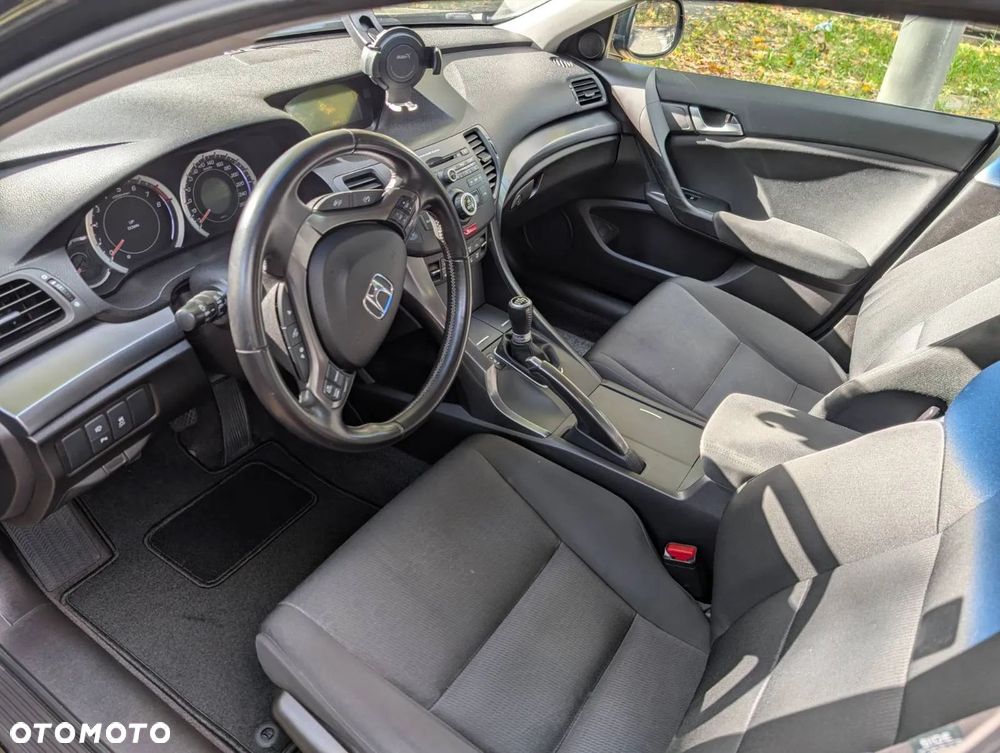 Honda Accord 2.0 Executive - 2