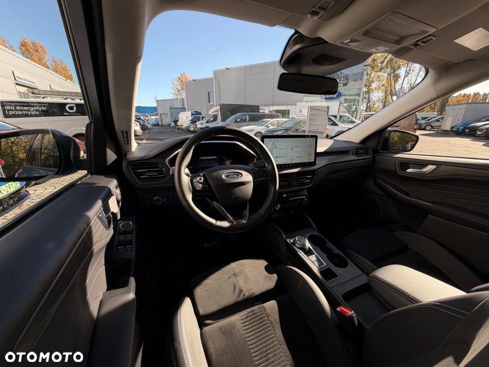 Ford Kuga - 17