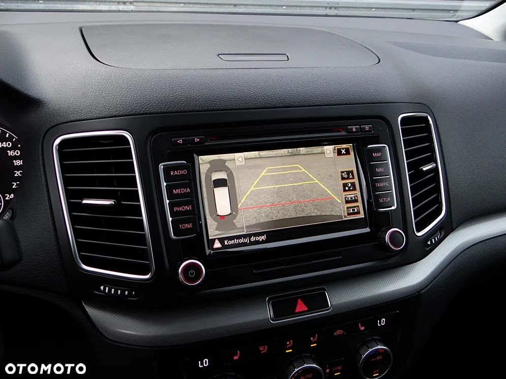 Volkswagen Sharan 2.0 TDI DSG Highline - 29