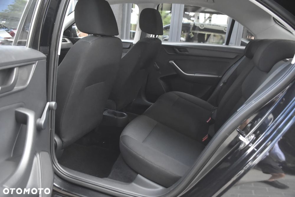 Skoda RAPID 1.6 TDI Active - 27