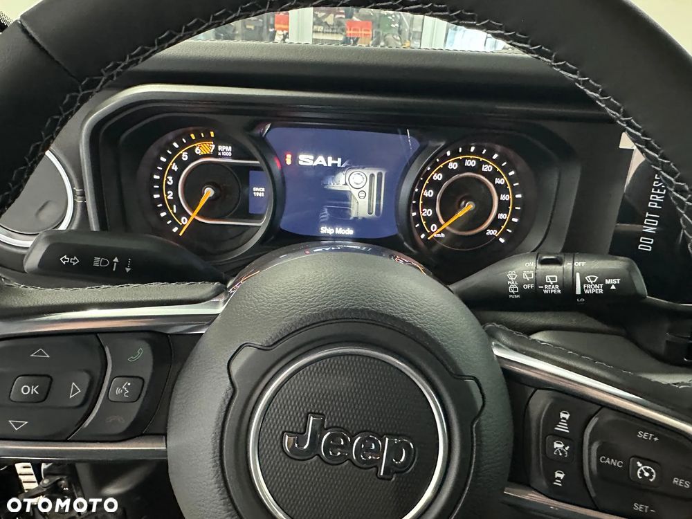 Jeep Wrangler Unlimited GME 2.0 Turbo Sahara - 10