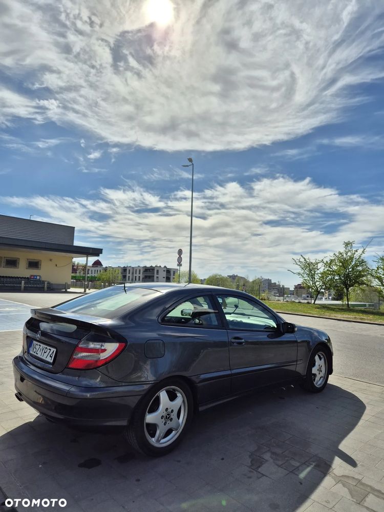 Mercedes-Benz Klasa C - 15