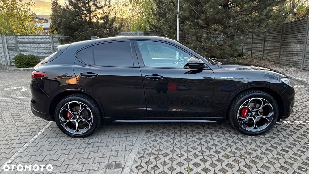 Alfa Romeo Stelvio 2.0 Turbo Veloce Q4 - 4