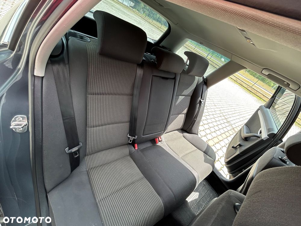 Audi A4 Avant - 6