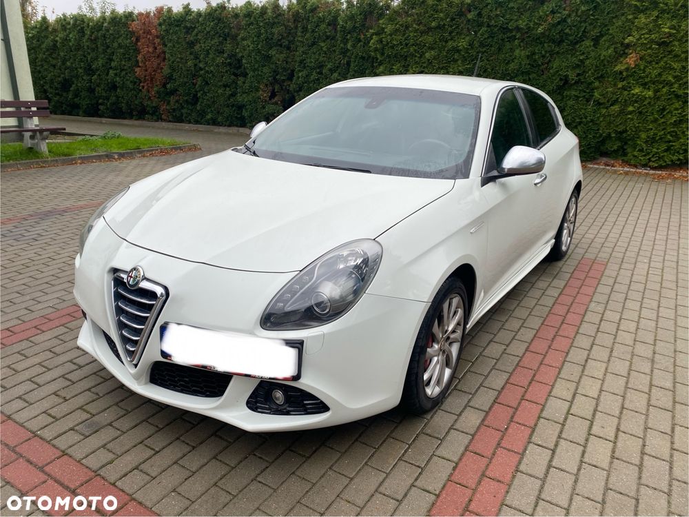 Alfa Romeo Giulietta - 1