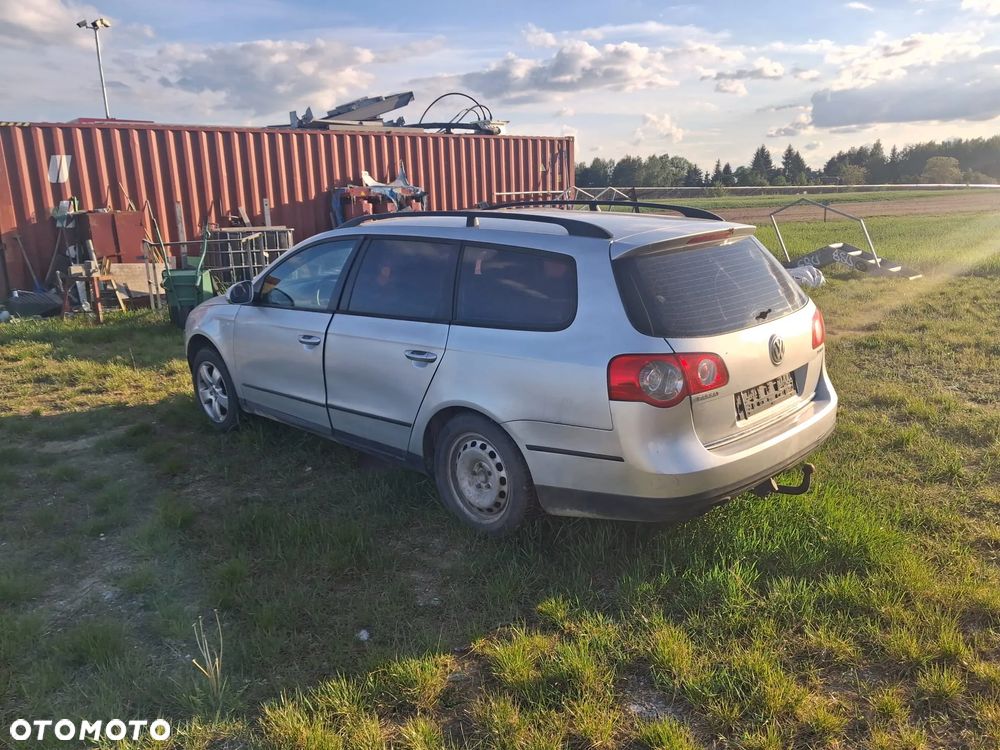 Volkswagen Passat - 3